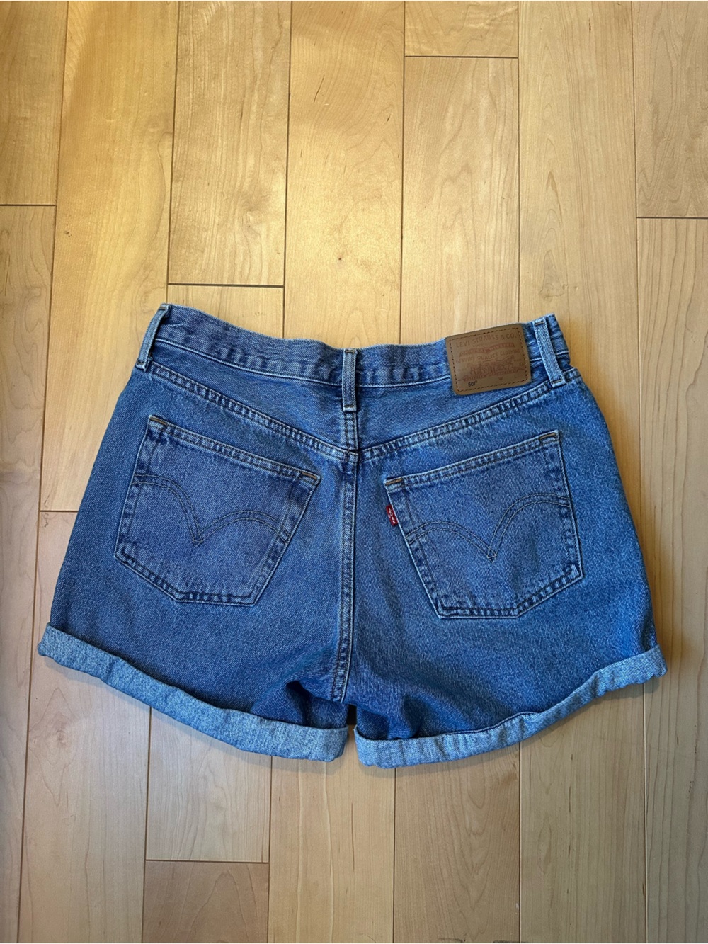 Premium Levi's Rolled Hem Jeans Shorts 100% Cotton in Blue Denim